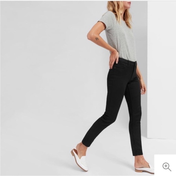 Everlane Denim - NWT EVERLANE Mid Rise Skinny Size 26 Ankle